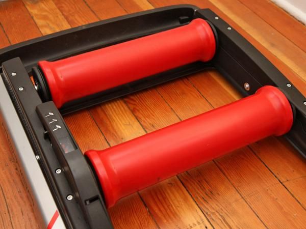 In addition to the forward bumpers, each of the rollers are flared at the ends to help keep you from riding straight off the edge.