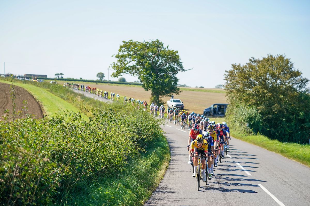 Picture by Zac Williams/SWpix.com - 07/09/2023 - Cycling - 2023 Tour of Britain - Stage 5: Felixstowe to Felixstowe (192.4km) - The Peloton