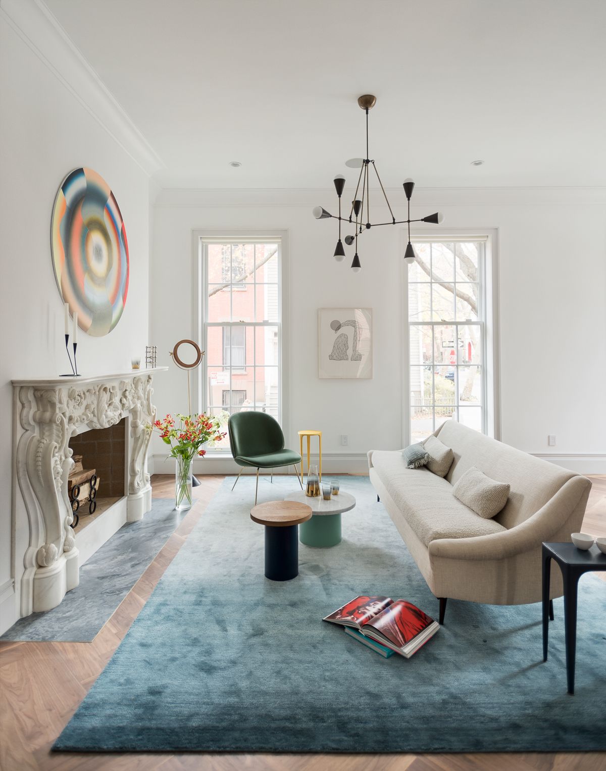 Explore this glamorous townhouse in Brooklyn with serious design flair ...