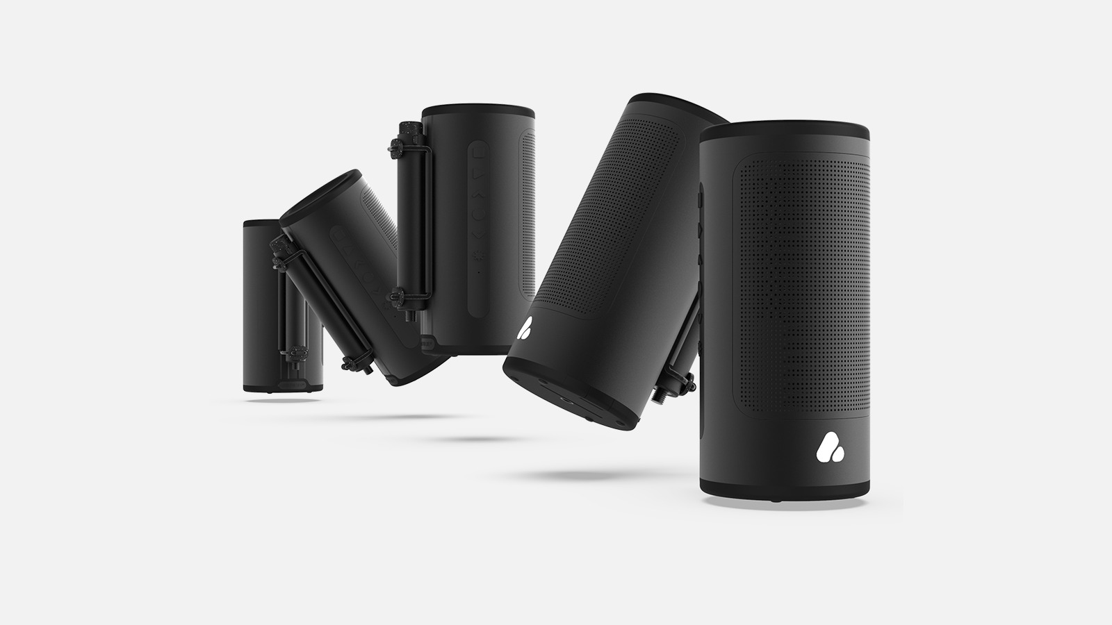 Pine Beat speaker by Poca Audio