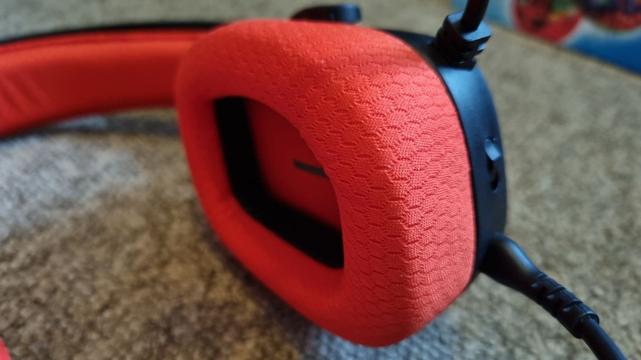 The inner materials of the XPG Precog Studio in a daring shade of red.