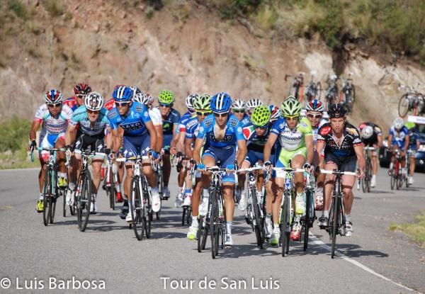 Contador about to put in his winning move