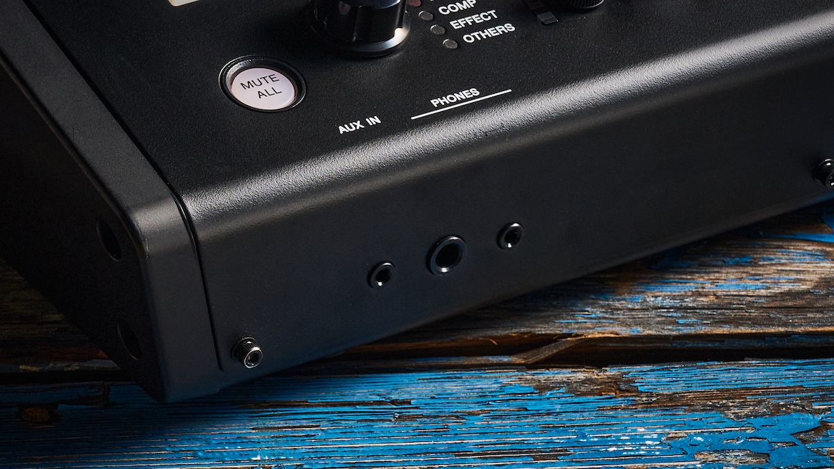Close up of the Yamaha EAD50 headphone jacks