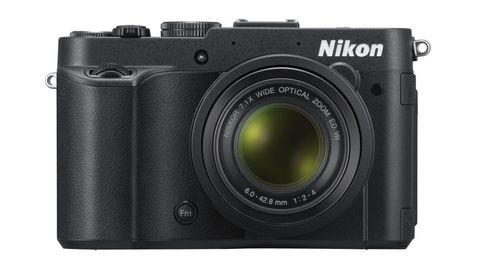 Nikon P7700 review