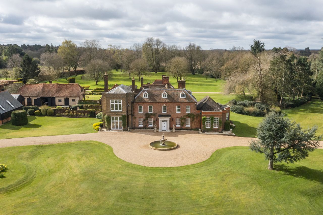 Images of Ayot Bury, Hertfordshire