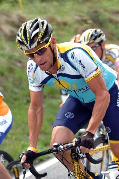 Lance Armstrong (Astana) focused