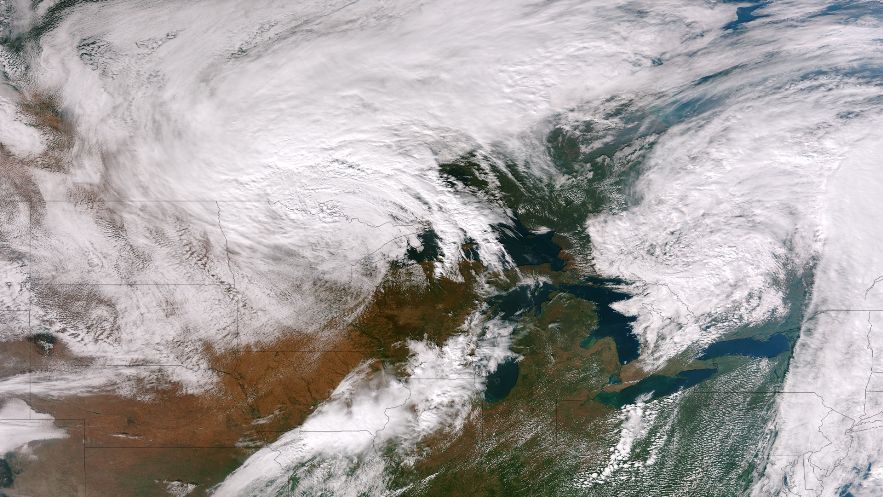 NASA&#039;s Suomi NPP satellite captured this image on Oct. 4, 2012, of a large mass of cold air moving south and east across the middle of the country.