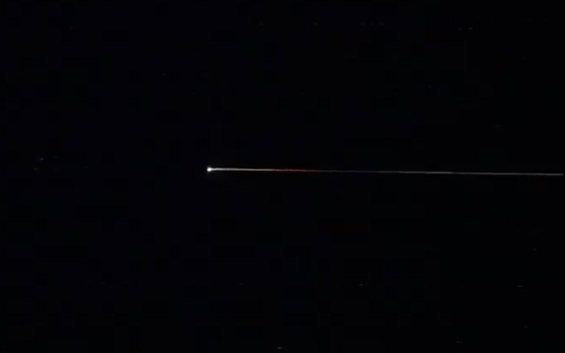 The return capsule of Japan&#039;s Hayabusa2 asteroid-sampling mission streaks through Earth&#039;s atmosphere shortly before landing on Dec. 5, 2020.