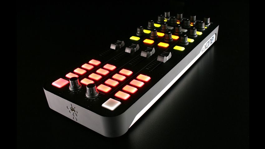 52 hardware controls provide up to 171 MIDI commands across 3 layers