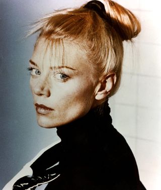 peta wilson in La femme Nikita