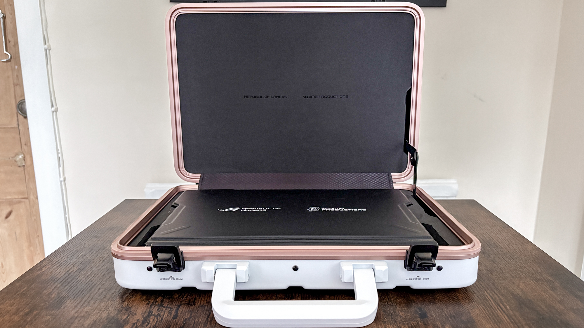 Asus ROG Flow Z13 KJP Edition