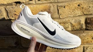 a photo of the Nike Vomero 18 running shoe