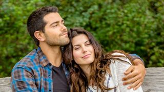 Jesse Metcalfe and Meghan Ory in Chesapeake Shores