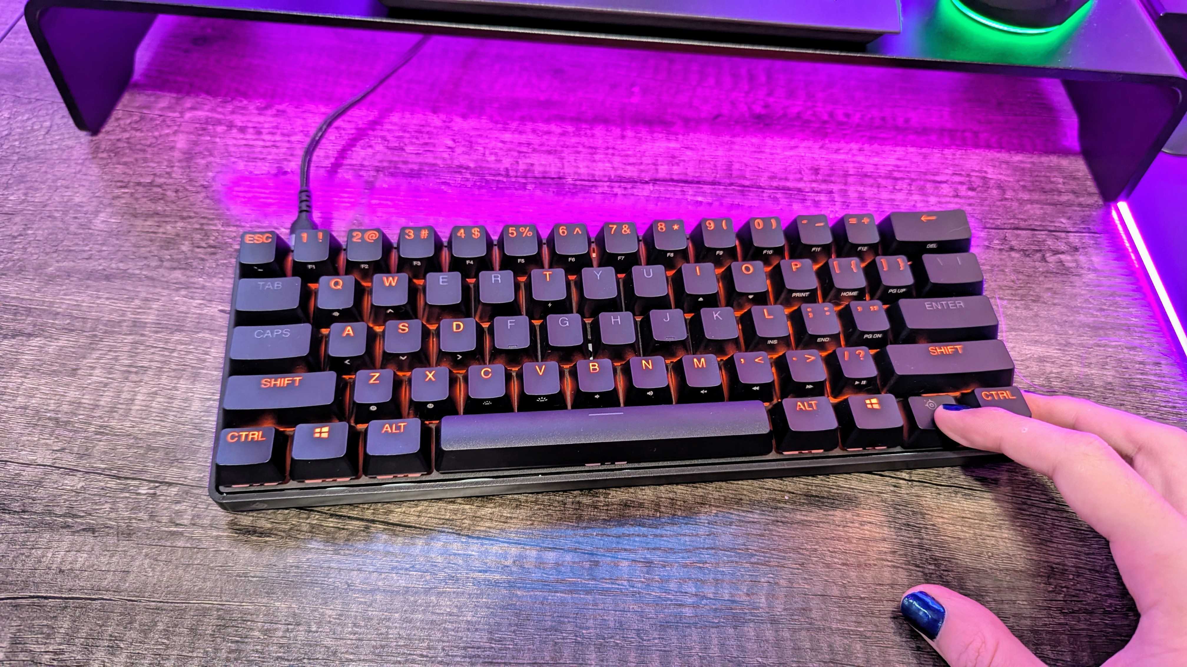 Image of the SteelSeries Apex Pro Mini (Gen 3).