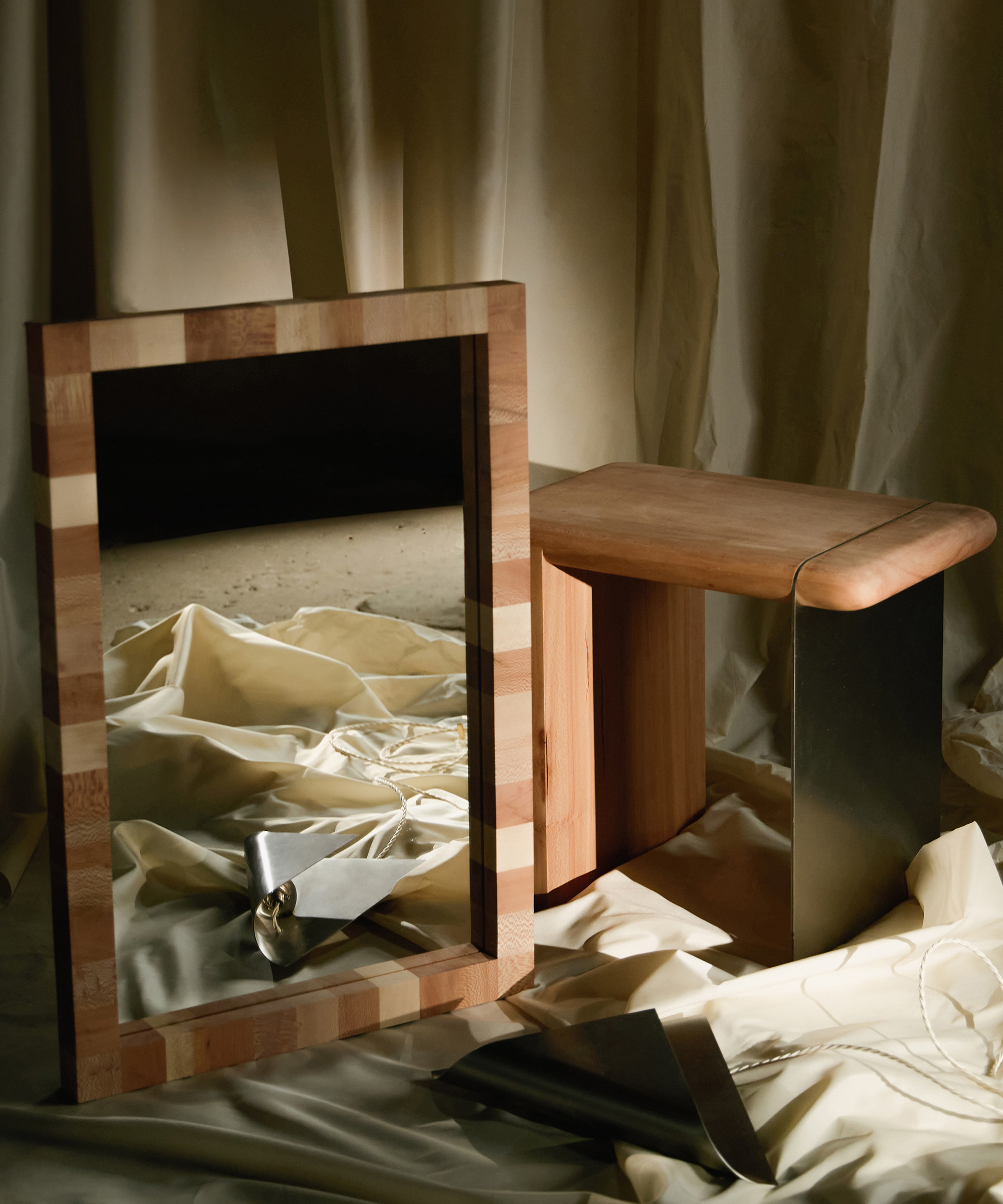 wood mirror