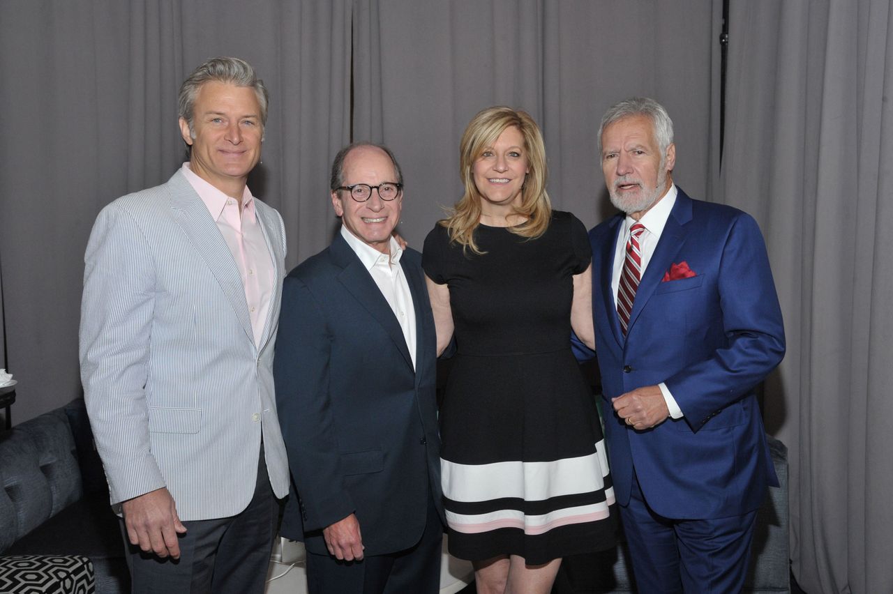 Schmooze-G-PromaxBDA-Summit-Trebek