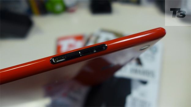 Nokia Lumia 2520 review