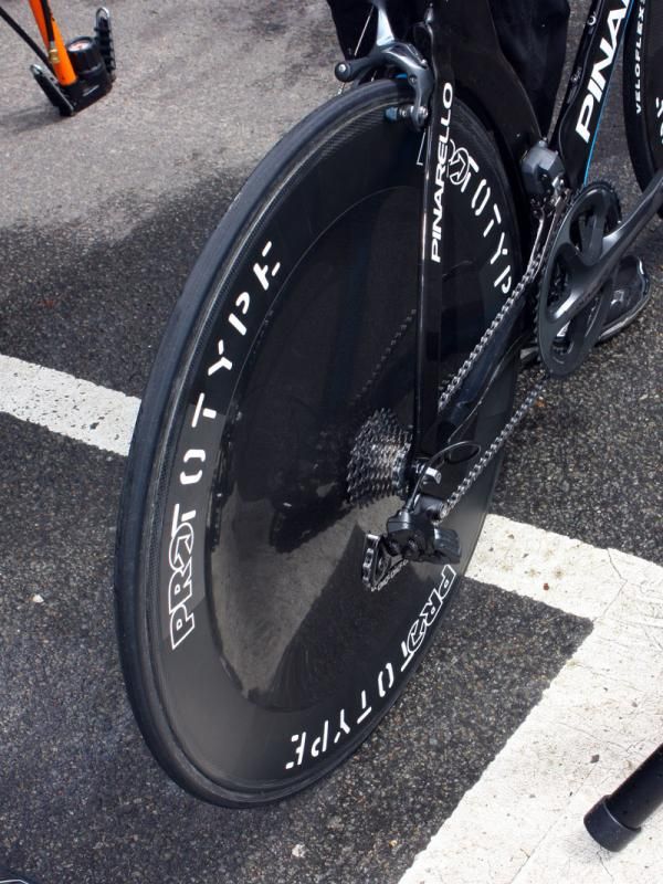 This wheel is labeled as a PRO but it's actually a camouflaged HED Stinger Disc.