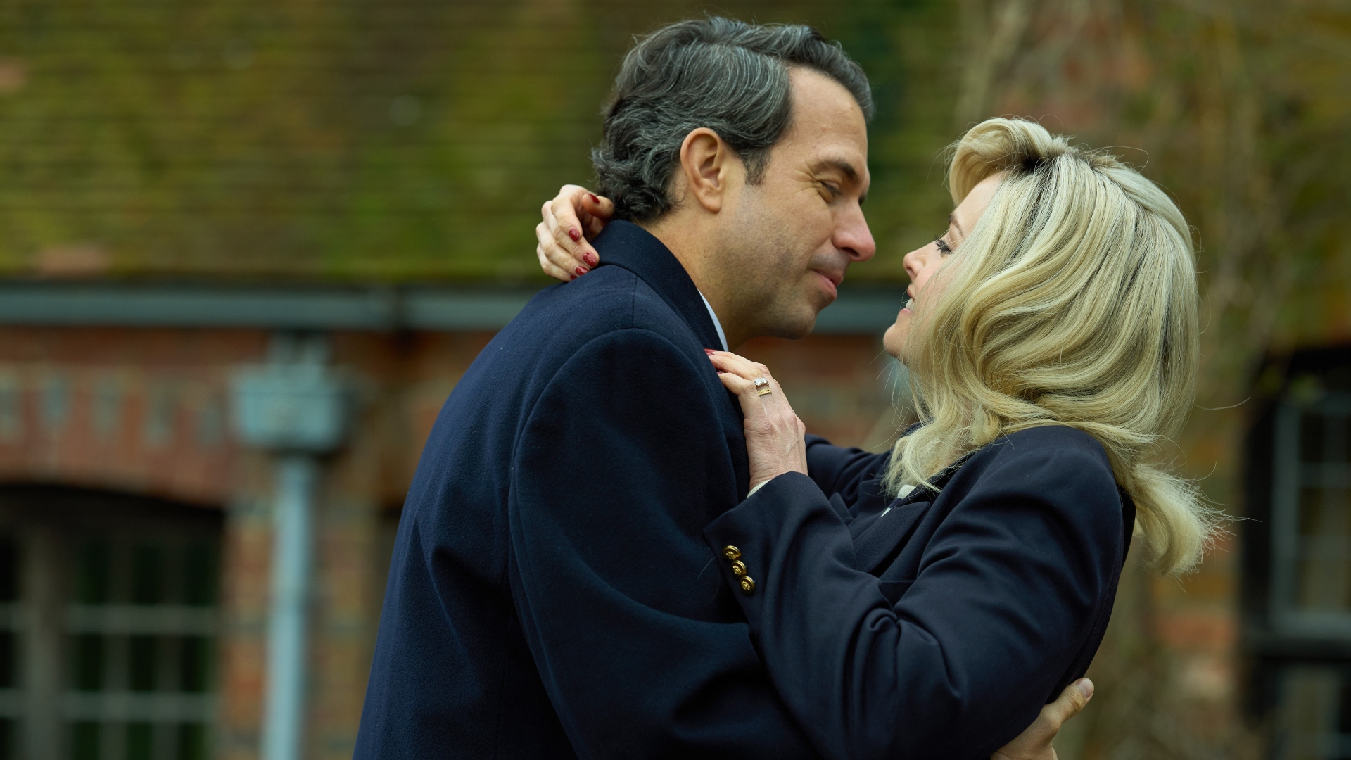 John and Marnie lean in for a kiss in The Gold season 2