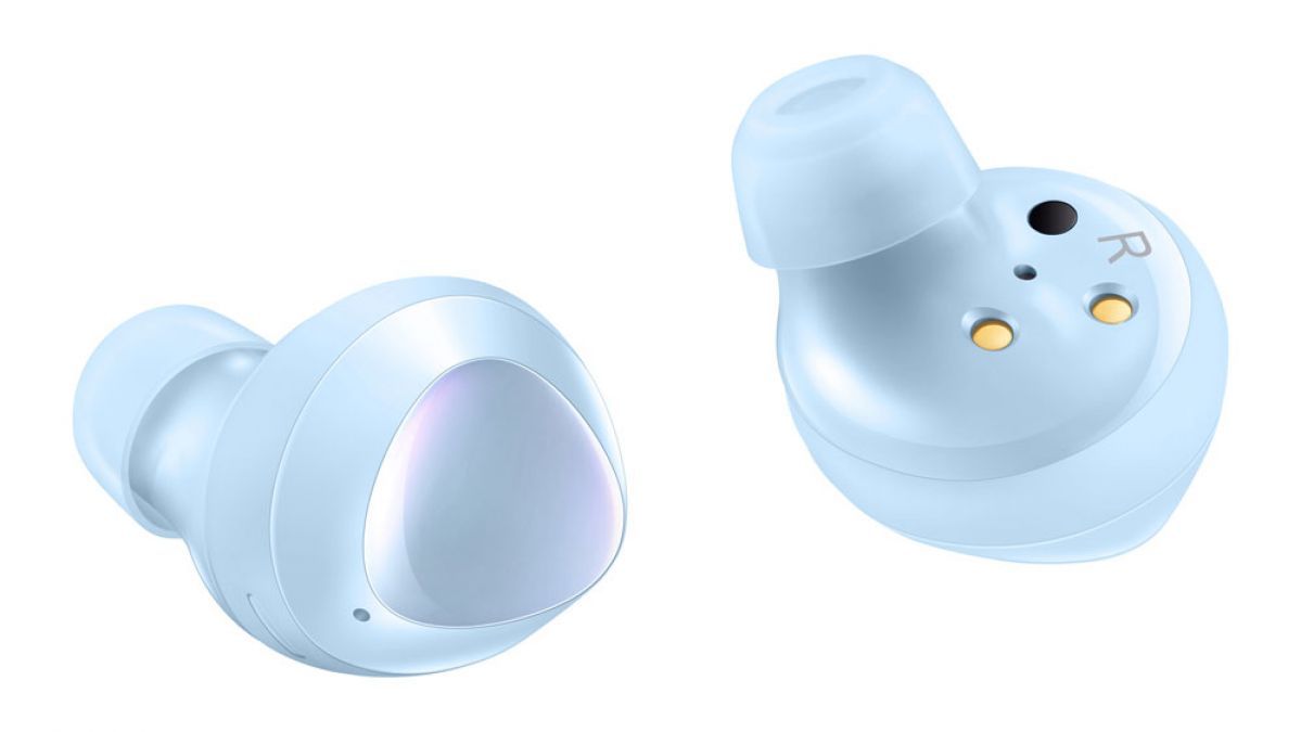 samsung-galaxy-buds-plus-with-a-galaxy-device