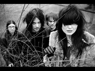 The Dead Weather make their public bow