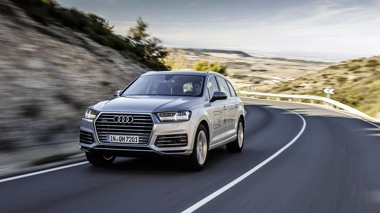 Audi Q7 e-tron