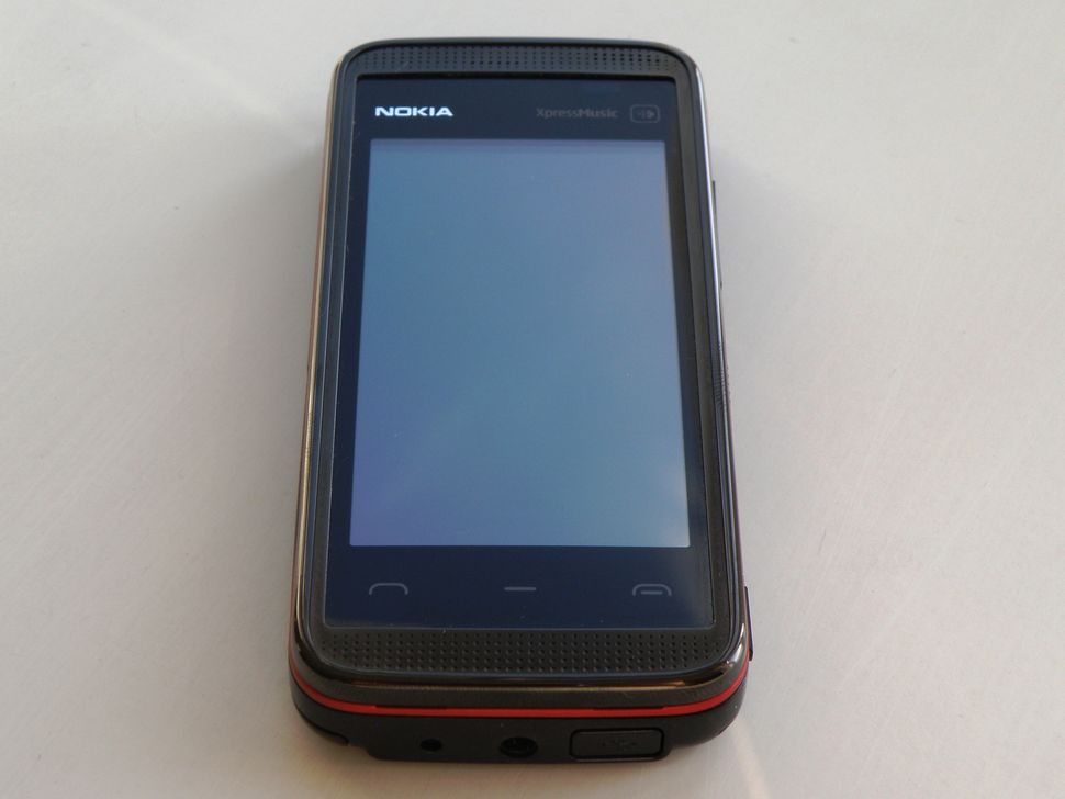 Nokia 5530 не заряжается