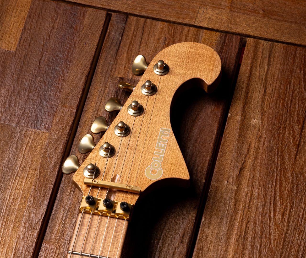 Colletti Guitars headstock