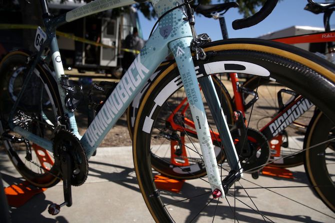 'WW2' (56cm) is ridden by Adam de Vos, and is a design inspired by nine-year-old Juliet's love of reading. She loves historical fiction, and her favourite YA book is The War that Saved My Life. The frame includes quotes from the book, as well as from Winston Churchill