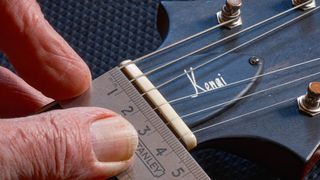 Measuring string spacing on a Knaggs Kenai