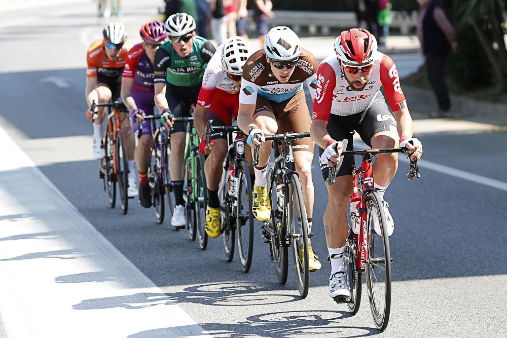 Thomas De Gendt leads the stage 1 breakaway at Volta a Catalunya