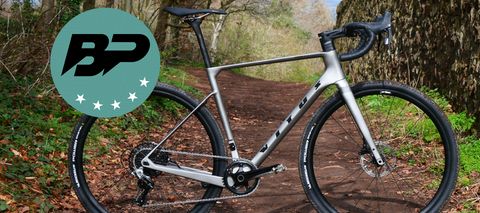 Vitus Venon EVO GR gravel bike with a 5 star bike perfect review badge