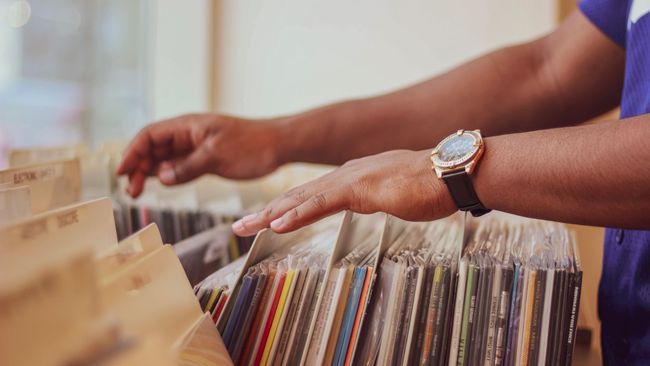 How To Buy And Sell Valuable Vinyl Records: Expert Tips From A Rare ...