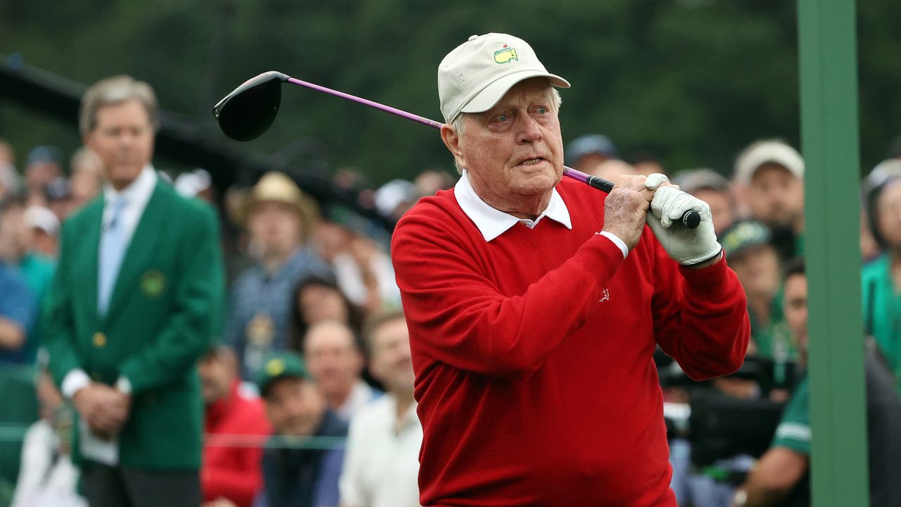 Jack Nicklaus hitting his ceremonial tee shot at the 2023 Masters