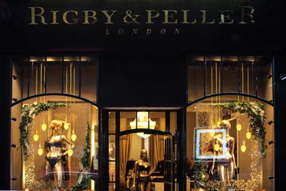 Rigby & Peller: Queen's bra fitter loses royal warrant over tell-all book