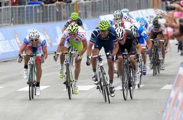 Ventoso prevails in the sprint to the line