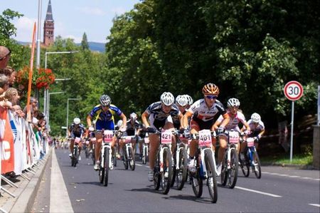 The start of the women's race at the Czech cross country nationals