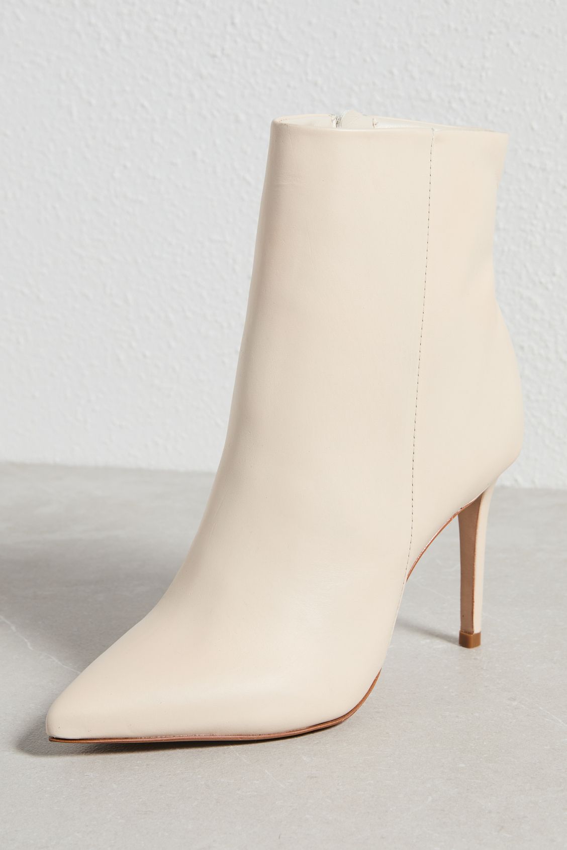 Schutz Mikki Booties