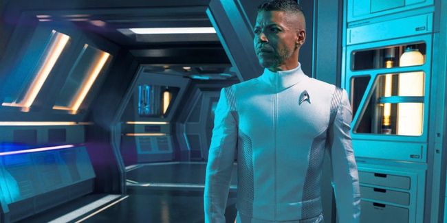 Wilson Cruz: 8 Things To Know About The Star Trek: Discovery Actor ...