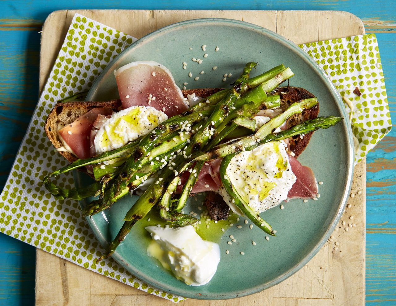 asparagus burrata and prosciutto toast