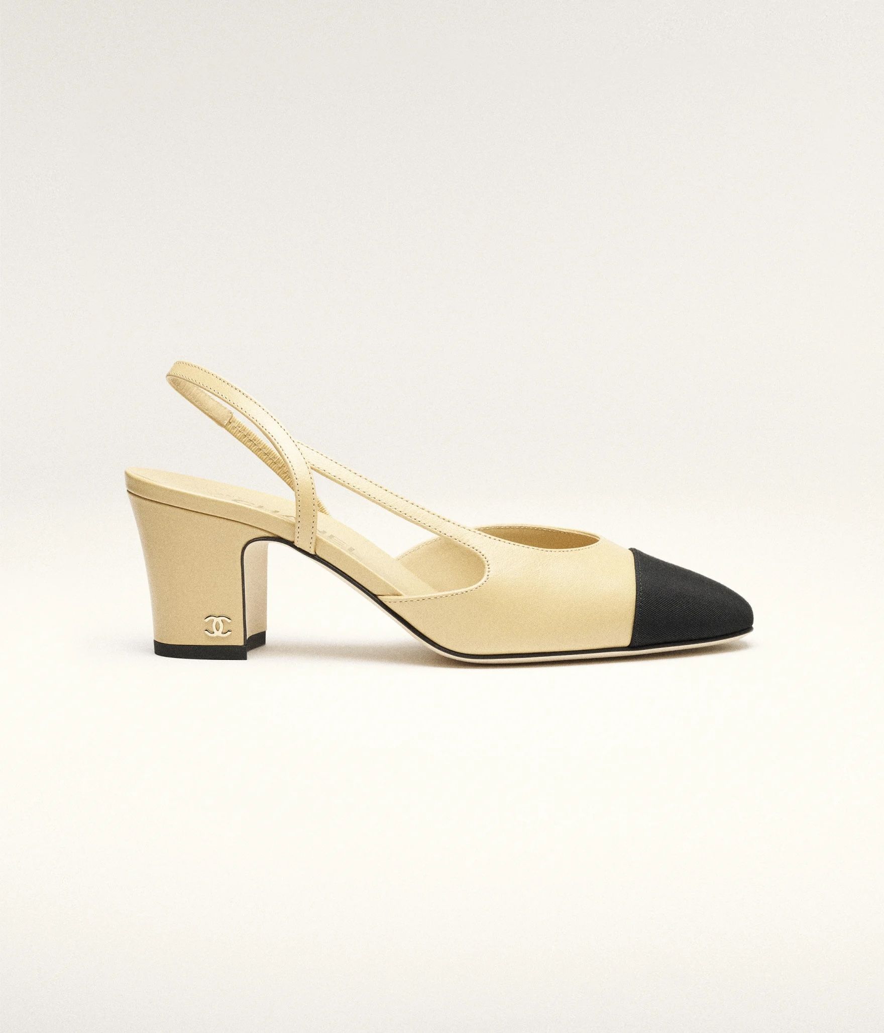 Chanel, Slingbacks