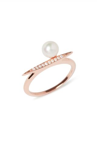 Olivia & Pearl starlet ring