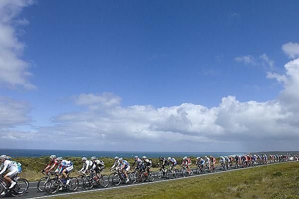 The peloton on the Bellarine Peninsula near Port Campbell during the 163.5 kilometre third stage.