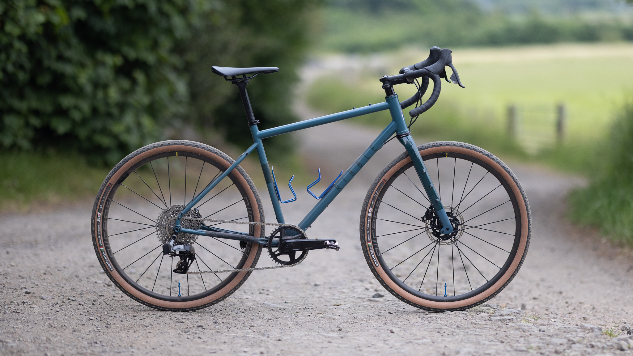 Ribble gravel deals bike review