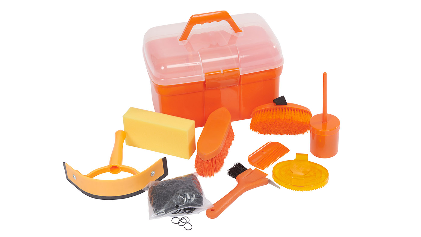 Roma Ultimate 10-piece grooming kits for horses