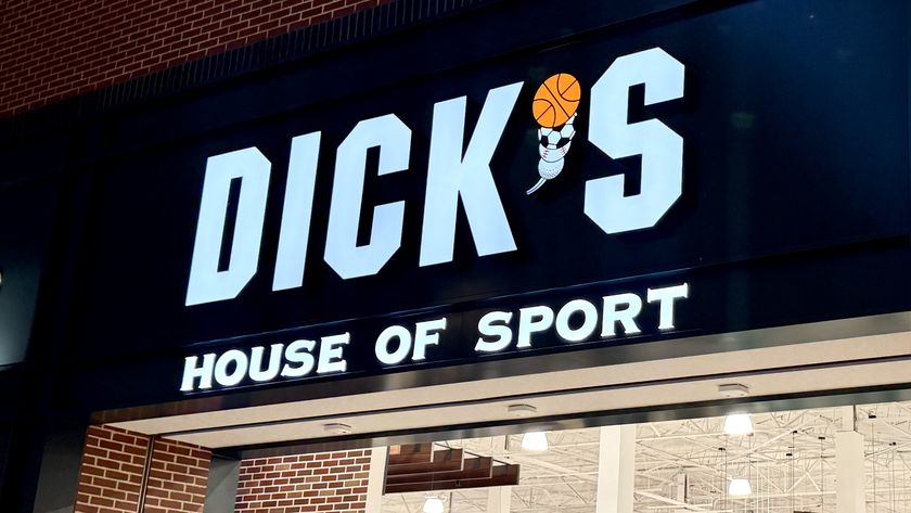 Dick&#039;s House of Sport store entrance