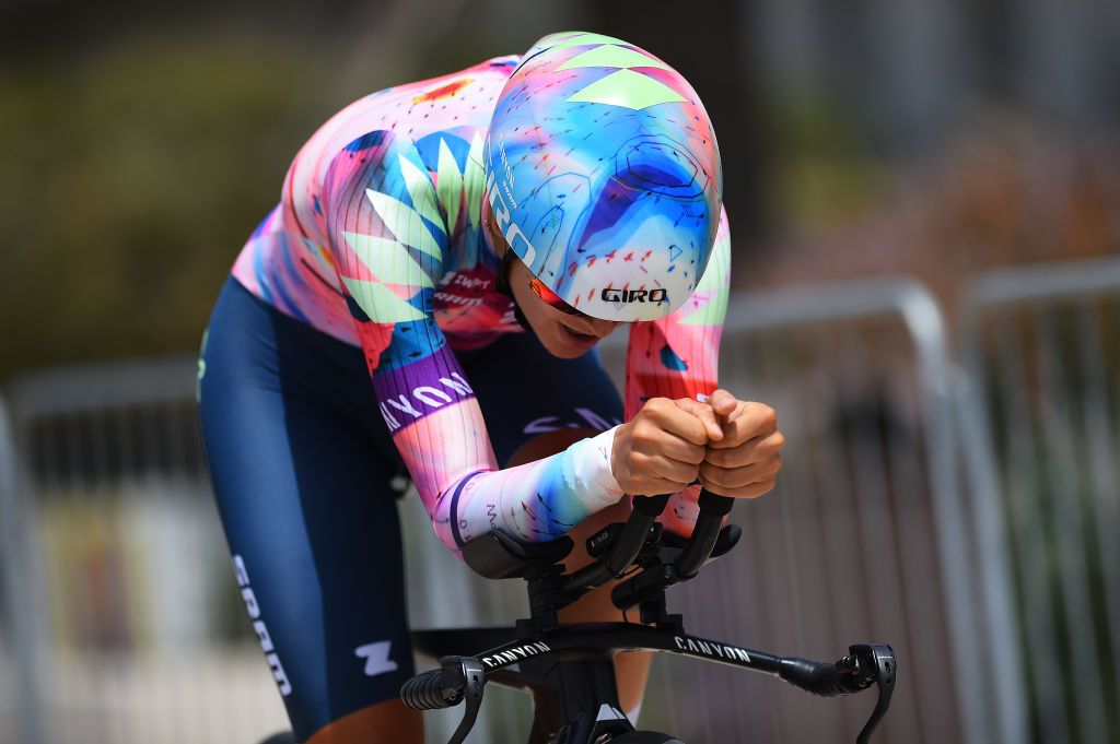 CAGLIARI ITALY JUNE 30 Soraya Paladin of Italy and Team CanyonSram Racing sprints during the 33rd Giro dItalia Donne 2022 Stage 1 a 47km individual time trial stage from Cagliari to Cagliari ITT GiroDonne UCIWWT on June 30 2022 in Cagliari Italy Photo by Dario BelingheriGetty Images