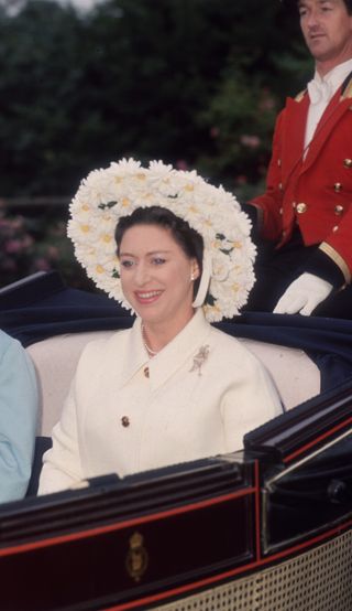 Princess Margaret's daisy hat at Royal Ascot