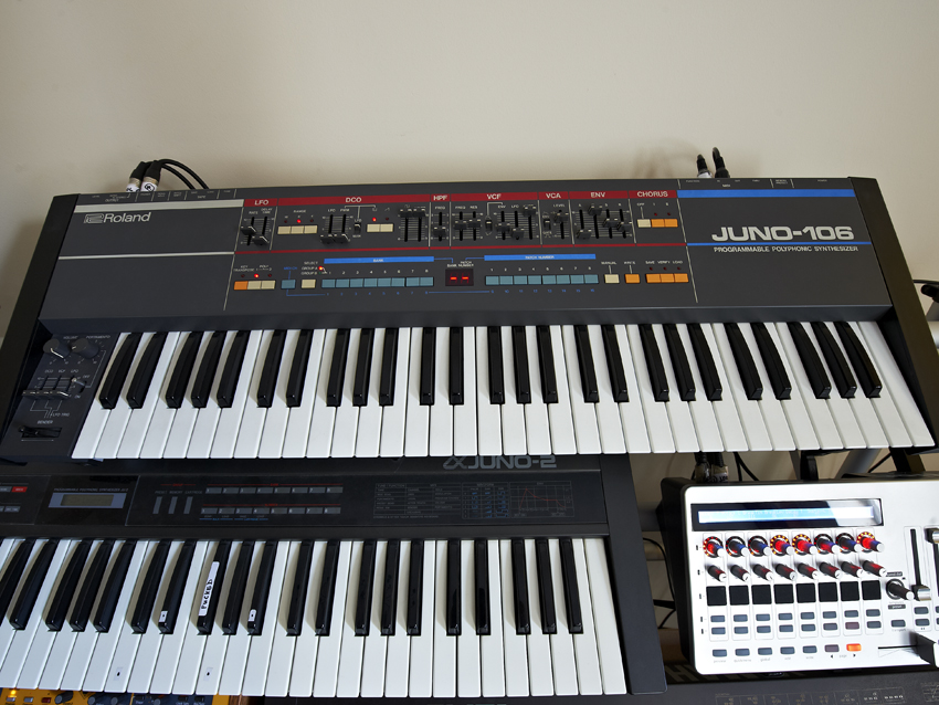 Roland Juno-106