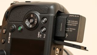 Panasonic Lumix FZ80D / FZ82D